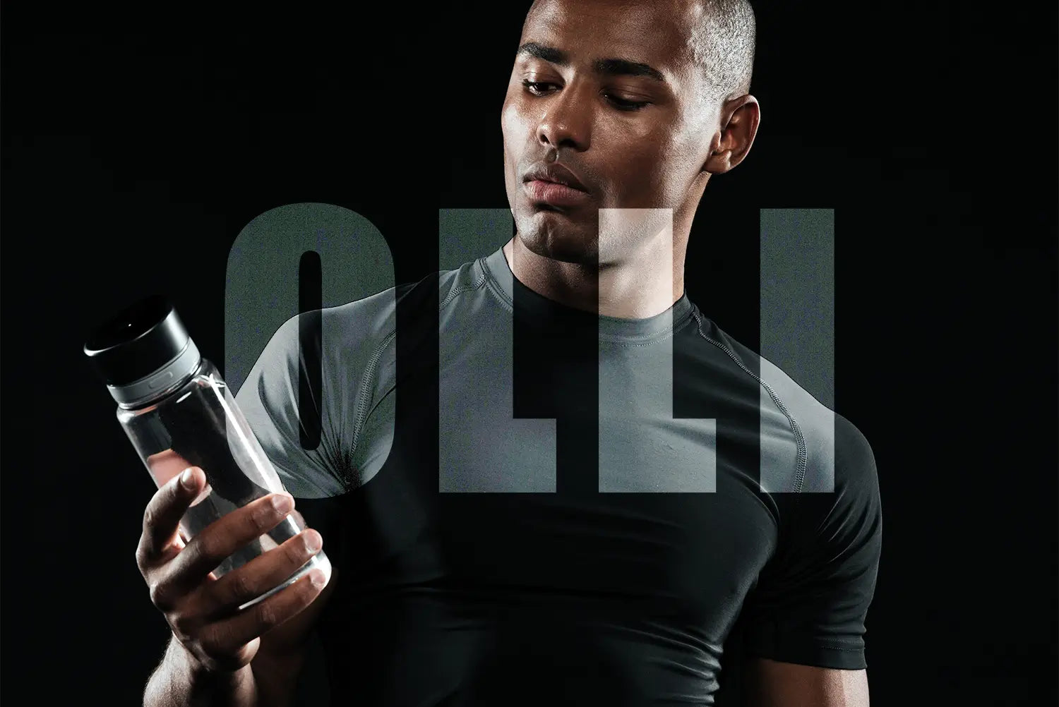 Athlete holding Amino-XR intra-workout BCAA supplement to reduce fatigue and support muscle recovery